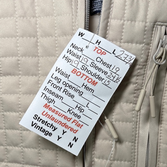 Lands' End Quilted Hooded Puffer Jacket in Cream. A3 - Picture 3 of 4